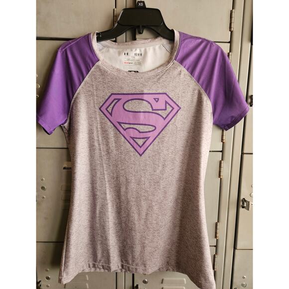 Under Armour heat gear ladies fitted pullover top size medium DC Comics logo - Picture 1 of 5